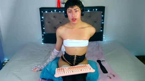 Snapshot of xangel__dustx chatting on 01-15-26, 06:22 xangel__dustx online show from 01-15-26, 06:22