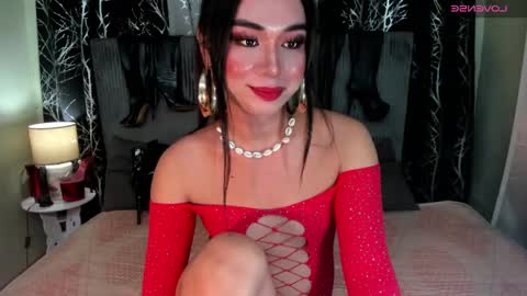 Snapshot of xaurora_fantacyx chatting on 12-14-24, 06:30 aurora online show from 12-14-24, 06:30
