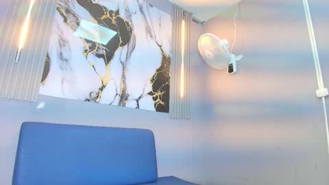 XAVI online show from 12-14-25, 12:54