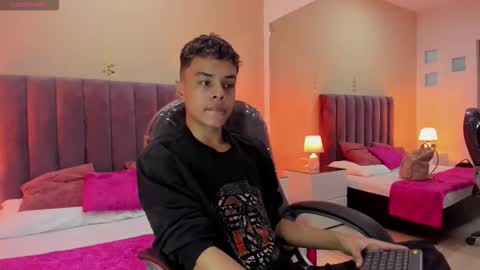 xavier fox   online show from 02-22-26, 02:15