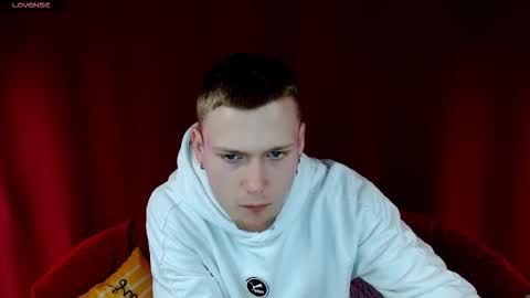 xavier_night81 online show from 10-23-25, 07:18