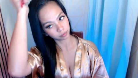 Snapshot of xblaire chatting on 04-24-26, 09:17 Blaire online show from 04-24-26, 09:17
