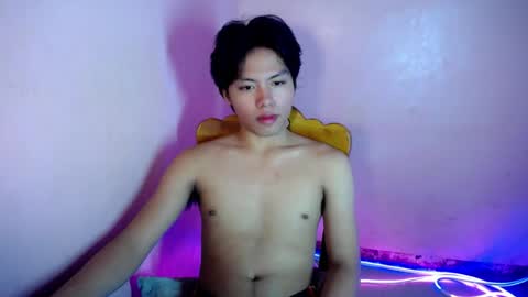 xcharls08 online show from 07-09-26, 06:23
