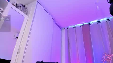 Snapshot of xcherrygoth chatting on 11-10-25, 02:16 Cherry Goth online show from 11-10-25, 02:16