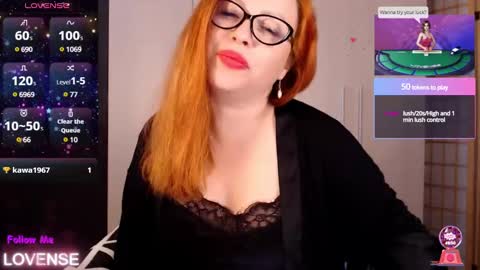 Snapshot of xcleo chatting on 01-09-25, 01:45 Cleo online show from 01-09-25, 01:45