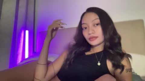 Snapshot of xcxccy19 chatting on 10-20-25, 04:51 Sachi Cy online show from 10-20-25, 04:51