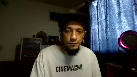 Snapshot of xdantex19 chatting on 06-18-26, 02:21 xdantex19 online show from 06-18-26, 02:21