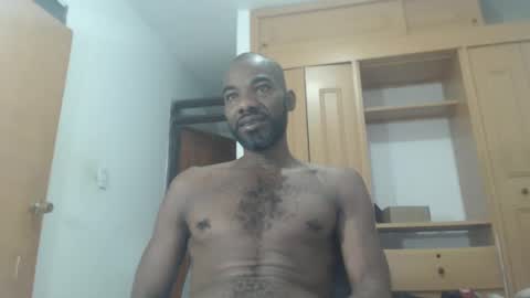 Snapshot of xdonvictor chatting on 12-16-24, 12:16 Victor online show from 12-16-24, 12:16