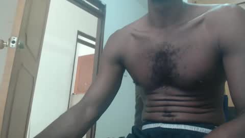 Snapshot of xdonvictor chatting on 12-29-24, 01:28 Victor online show from 12-29-24, 01:28