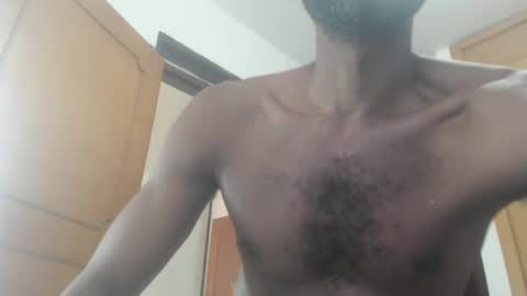 Snapshot of xdonvictor chatting on 01-03-25, 01:03 Victor online show from 01-03-25, 01:03