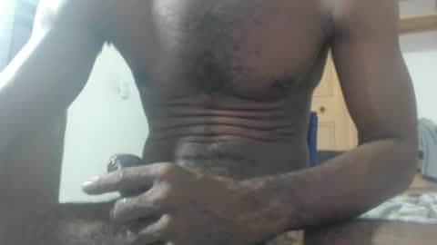 Snapshot of xdonvictor chatting on 01-06-25, 10:58 Victor online show from 01-06-25, 10:58