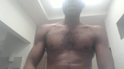 Snapshot of xdonvictor chatting on 10-08-25, 02:36 Victor online show from 10-08-25, 02:36