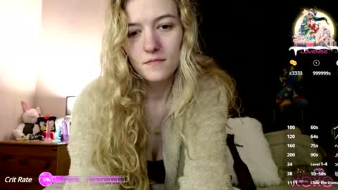 Snapshot of xelliee_rosex chatting on 12-30-24, 05:23 EllieeRose online show from 12-30-24, 05:23
