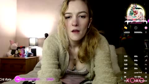 Snapshot of xelliee_rosex chatting on 01-12-25, 10:12 EllieeRose online show from 01-12-25, 10:12
