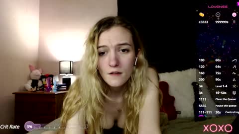 Snapshot of xelliee_rosex chatting on 01-24-25, 03:22 EllieeRose online show from 01-24-25, 03:22