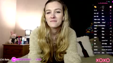 Snapshot of xelliee_rosex chatting on 02-17-25, 09:41 EllieeRose online show from 02-17-25, 09:41