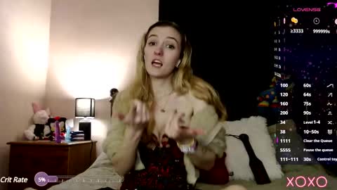 Snapshot of xelliee_rosex chatting on 02-18-25, 12:48 EllieeRose online show from 02-18-25, 12:48