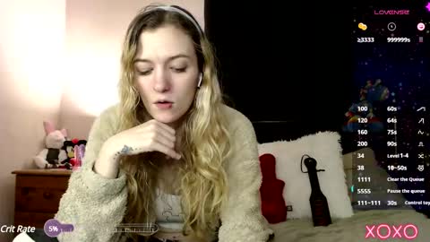 Snapshot of xelliee_rosex chatting on 02-24-25, 06:26 EllieeRose online show from 02-24-25, 06:26