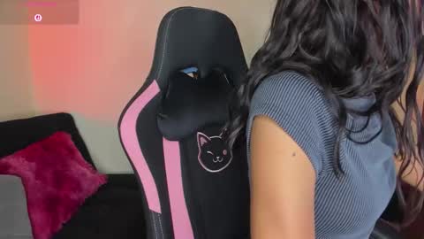 Kanae. online show from 12-01-25, 11:54