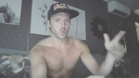 Snapshot of xeroxe860 chatting on 07-20-26, 11:29 Xeroxe online show from 07-20-26, 11:29