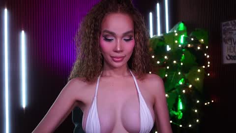 Anne online show from 11-08-25, 03:39