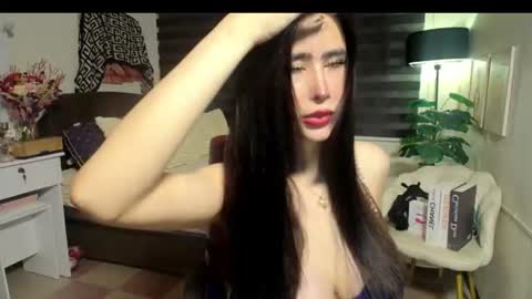 Snapshot of xhotcockcumts chatting on 07-22-26, 02:03 Barbie ann online show from 07-22-26, 02:03