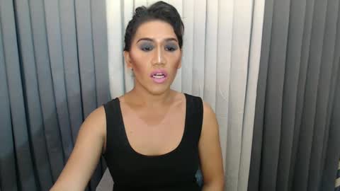 Snapshot of xhugejerkingtransx chatting on 12-25-24, 03:29 GWEN THOMPSON ....... online show from 12-25-24, 03:29