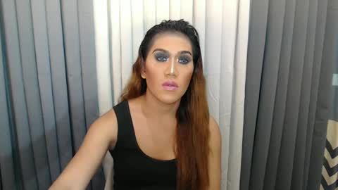 Snapshot of xhugejerkingtransx chatting on 01-16-25, 05:55 GWEN THOMPSON ....... online show from 01-16-25, 05:55