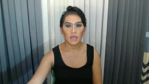 Snapshot of xhugejerkingtransx chatting on 01-25-25, 08:53 GWEN THOMPSON ....... online show from 01-25-25, 08:53