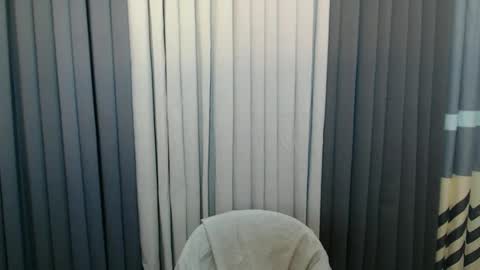 Snapshot of xhugejerkingtransx chatting on 02-20-25, 03:41 GWEN THOMPSON ....... online show from 02-20-25, 03:41