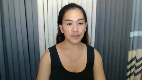 Snapshot of xhugejerkingtransx chatting on 03-01-25, 12:23 GWEN THOMPSON ....... online show from 03-01-25, 12:23