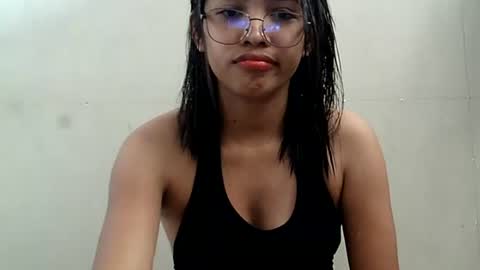 Snapshot of xiaomeee chatting on 10-03-25, 12:07 xiaomeee online show from 10-03-25, 12:07