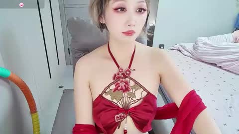 Snapshot of xiaoyu_cn chatting on 09-27-25, 02:05 xiaoyu online show from 09-27-25, 02:05