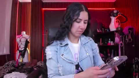 XiaQueen   I M online show from 11-01-25, 08:22