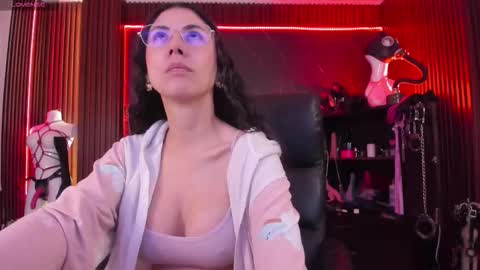 XiaQueen   I M online show from 12-20-25, 12:34