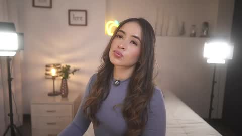 Snapshot of ximena_cortez3 chatting on 09-09-25, 10:20 Ximena cortez online show from 09-09-25, 10:20