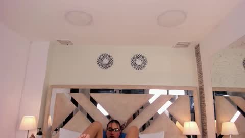 Xime  online show from 03-11-26, 04:18