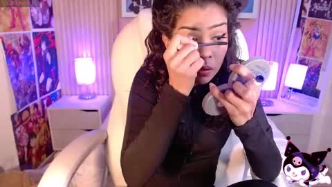 Snapshot of ximenaa_diaz chatting on 02-10-25, 08:21 Mia Vega online show from 02-10-25, 08:21