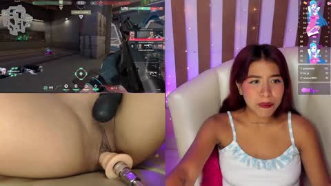 Snapshot of ximenareid chatting on 01-14-25, 10:17 Ximena online show from 01-14-25, 10:17