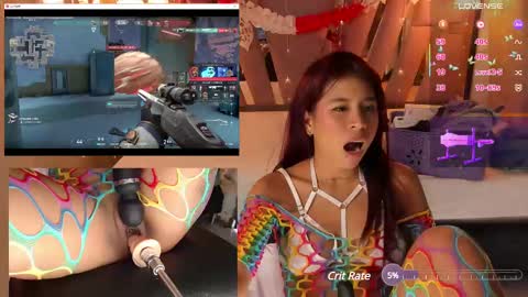 Snapshot of ximenareid chatting on 02-26-25, 05:39 Ximena online show from 02-26-25, 05:39