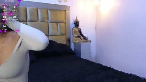 ximena online show from 09-21-25, 10:00