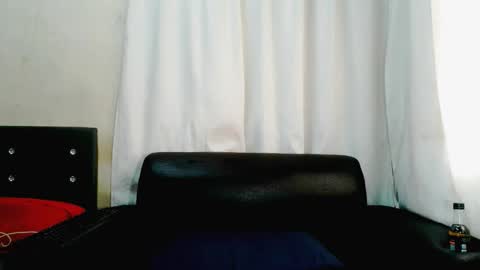 XIndianXFireBallx online show from 12-02-25, 07:47