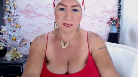 XIOMY   give LIKE on my page online show from 12-02-24, 12:51