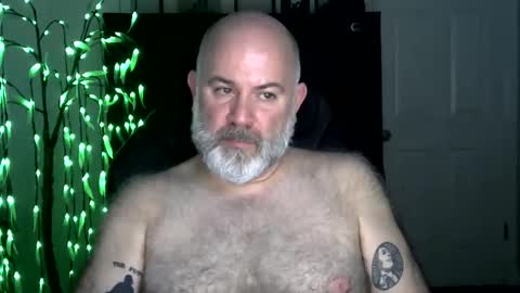 Snapshot of xjohnniex77 chatting on 12-20-25, 03:57 MrSlowBurn77 online show from 12-20-25, 03:57