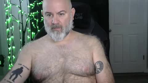 Snapshot of xjohnniex77 chatting on 01-08-26, 02:19 MrSlowBurn77 online show from 01-08-26, 02:19