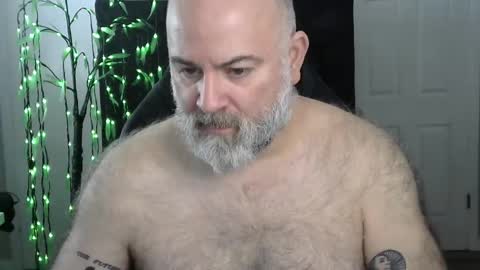 Snapshot of xjohnniex77 chatting on 01-10-26, 03:25 MrSlowBurn77 online show from 01-10-26, 03:25