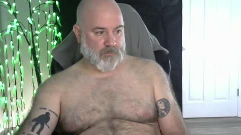 Snapshot of xjohnniex77 chatting on 03-25-26, 01:11 MrSlowBurn77 online show from 03-25-26, 01:11