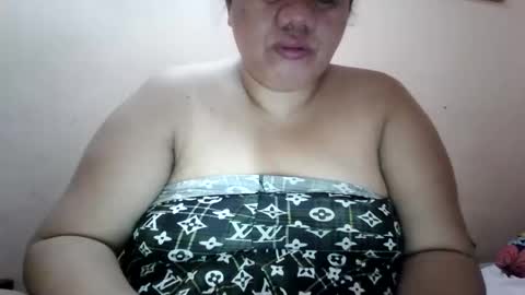 xjuicytits online show from 02-17-26, 01:02