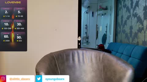 Snapshot of xlittle_xbearx chatting on 01-26-25, 12:26 Kev online show from 01-26-25, 12:26