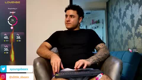 Snapshot of xlittle_xbearx chatting on 02-23-25, 10:20 Kev online show from 02-23-25, 10:20